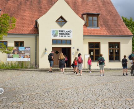 Unsere Holzwies Hupfer im Freilandmuseum